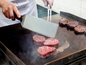 JASMAC YAKUMO(ジャスマック八雲) 料理・ケーキ1画像 1-2