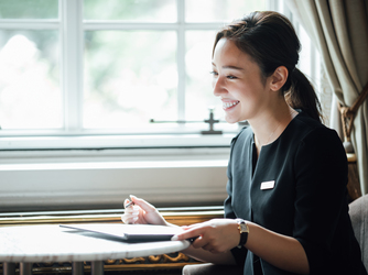 オリエンタルホテル 神戸・旧居留地 スタッフ画像 2-2