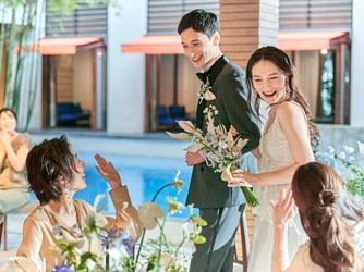 WITH THE STYLE FUKUOKA (ウィズザスタイルフクオカ) 【開放感】プールと空と緑が広がる会場画像 2-2