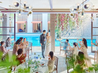 WITH THE STYLE FUKUOKA (ウィズザスタイルフクオカ) 【開放感】プールと空と緑が広がる会場画像 2-1