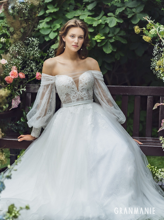 プレミアホテル-TSUBAKI-札幌 衣裳画像 2-1