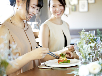 川原町倶楽部 ラ・ルーナ ピエーナ オープンキッチン画像 2-3