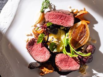 クオーリ クオーリ 緑・光溢れる1組貸切邸宅でプライベートW画像 2-4