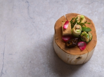 弘前パークホテル 料理・ケーキ画像 1-4