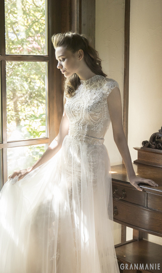 弘前パークホテル 衣裳画像 2-1