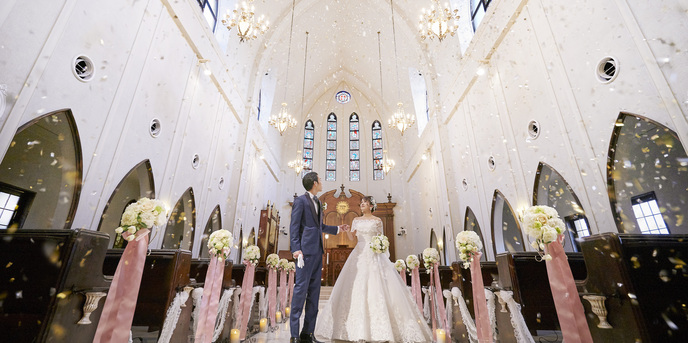 フォトギャラリー ロイヤルマナーフォート ベルジュール サン ロマネスク チャペルの画像 写真 フォト ゼクシィで理想の結婚式 結婚式場