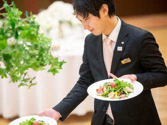 THE GRAN SUITE(ザ・グランスイート) スタッフ画像 1-4