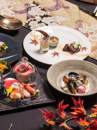 THE GRAN SUITE(ザ・グランスイート) 料理・ケーキ1画像 1-2