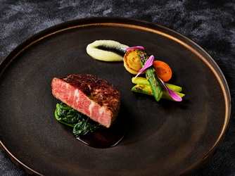 姫路モノリス 旧逓信省姫路別館(HIMEJI MONOLITH) デザイナー監修の美しく記憶に残る料理画像 1-2