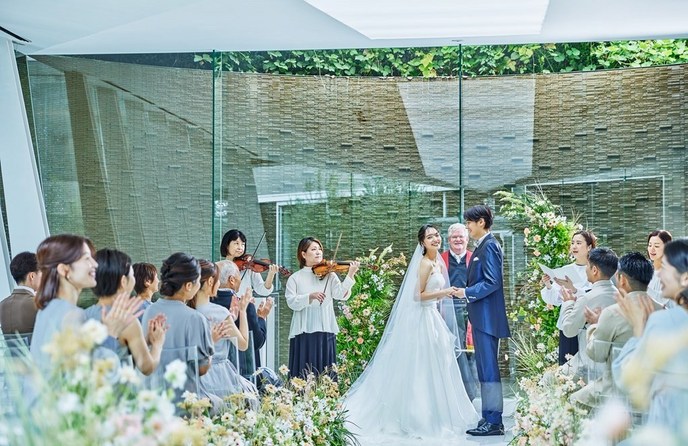 HIROSHIMA MONOLITH(広島モノリス) チャペル(煌めく水上のクリスタルチャペル)画像 1