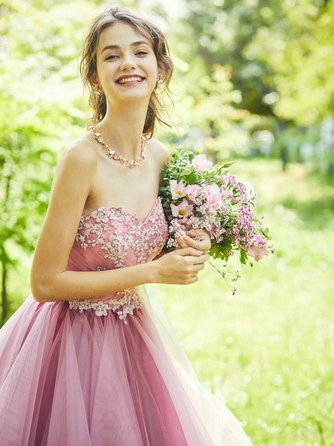 アクアデヴュー佐賀スィートテラス 衣裳7画像 1-1