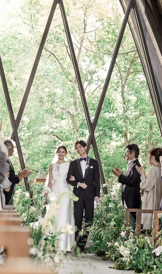 IRIS WATER TERRACE AYAMEIKE チャペル(暖かな光あふれる木のチャペル)画像 2-1