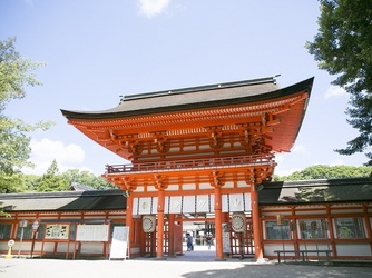 桜鶴苑(おうかくえん) 神社(歴史ある神社での神前式)画像 1-1