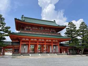 桜鶴苑(おうかくえん) 神社(歴史ある神社での神前式)画像 1-4
