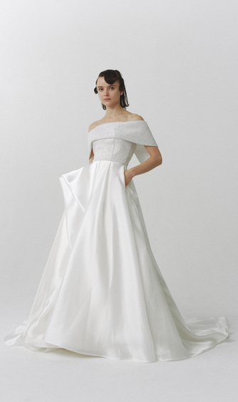 St.ヴァレンタイン福山 衣裳3画像 2-1