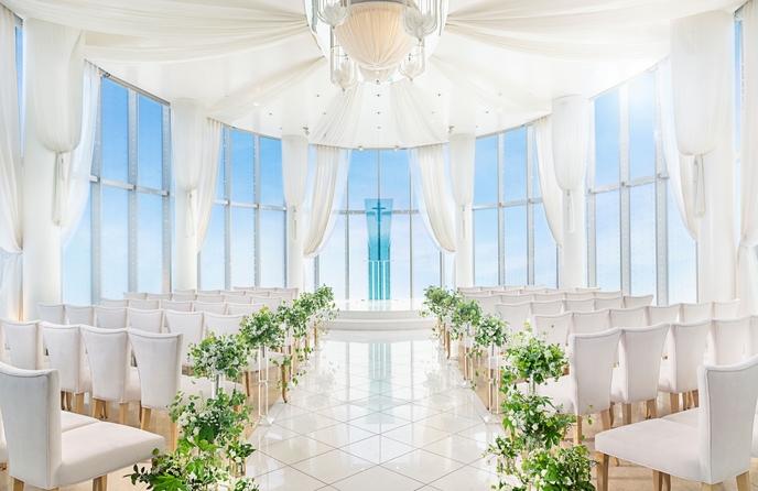 ANAクラウンプラザホテル岡山 チャペル(SWAROVSKI煌くスカイチャペル『ジュエル』)画像 1