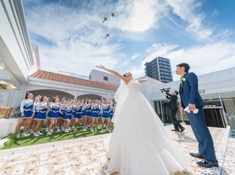 アール ベル アンジェ Nagoya 都心に佇むプール&ガーデン付貸切会場!画像 1-1