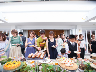 アール ベル アンジェ Nagoya 都心に佇むプール&ガーデン付貸切会場!画像 1-2