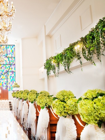 アール ベル アンジェ Nagoya チャペル(ステンドグラス煌めく白亜のチャペル)画像 1-2