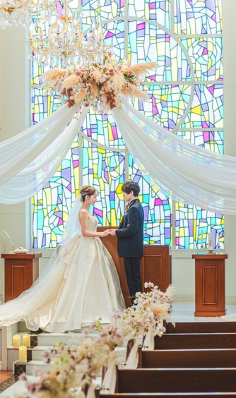 アール ベル アンジェ Nagoya チャペル(ステンドグラス煌めく白亜のチャペル)画像 2-1