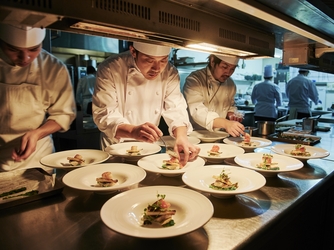 ラヴィマーナ神戸(RAVIMANA KOBE) 料理・ケーキ3画像 2-2