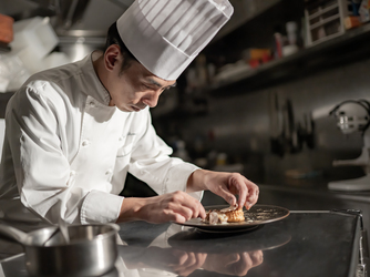 ホテル ラ・スイート神戸ハーバーランド (HOTEL LA SUITE KOBE HARBORLAND) 料理・ケーキ1画像 1-3