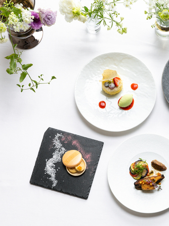 ONE&ONLY ル・グラン・ミラージュ 料理・ケーキ2画像 1-1