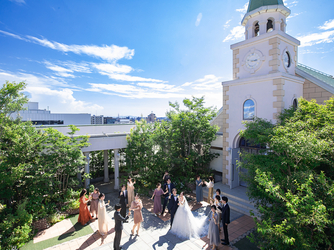 Ravir Okayama (ラヴィール岡山) セレモニースペース(《高層階×青空×緑》ガーデンウエディング)画像 2-2