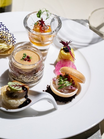 防府グランドホテル 料理・ケーキ1画像 1-2