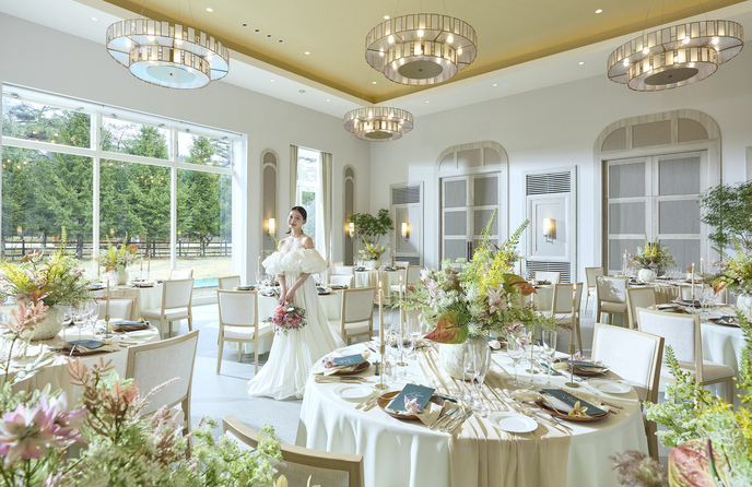 軽井沢プリンスホテル フォレスターナ軽井沢 デリシュタール 最大64名(庭・プール)画像 1