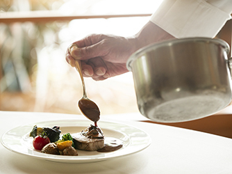 ヒルトン東京ベイ 料理・ケーキ1画像 2-1