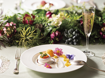 ヒルトン東京ベイ 料理・ケーキ2画像 2-3