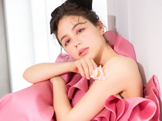 ララシャンス ベルアミー 衣裳2画像 1-3