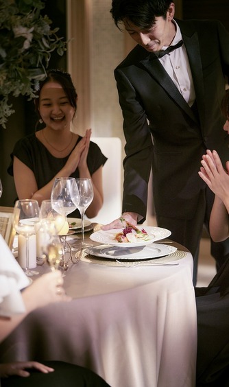 プレジール迎賓館 料理・ケーキ1画像 2-1