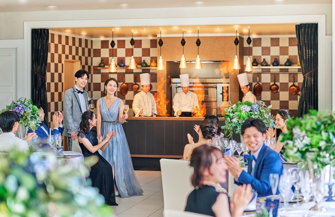 プレジール迎賓館 料理・ケーキ1画像 1