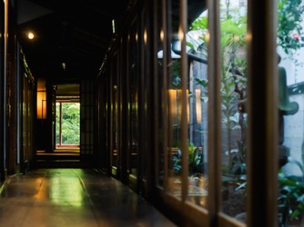 THE FUJIYA GOHONJIN(藤屋御本陳) 歴史画像 2-3