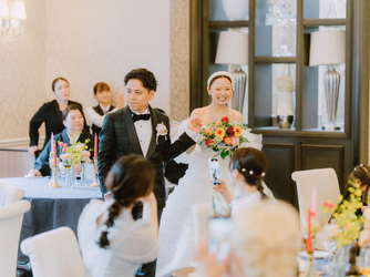 赤坂 アプローズスクエア迎賓館 木漏れ日差し込むガーデンでのフォトタイム画像 2-3