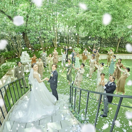 赤坂 アプローズスクエア迎賓館 セレモニースペース(ガーデン人前式~エクラ・ド・ナチュール~)画像 2-1