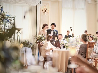 東京アフロディテ アンティークでクラシカルな披露宴会場画像 2-2