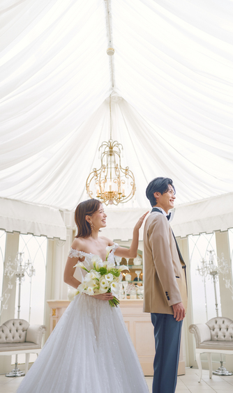 星ヶ丘迎賓館 アートグレイスクラブ 【オランジュリーガーデン】ソファーメイン画像 2-1