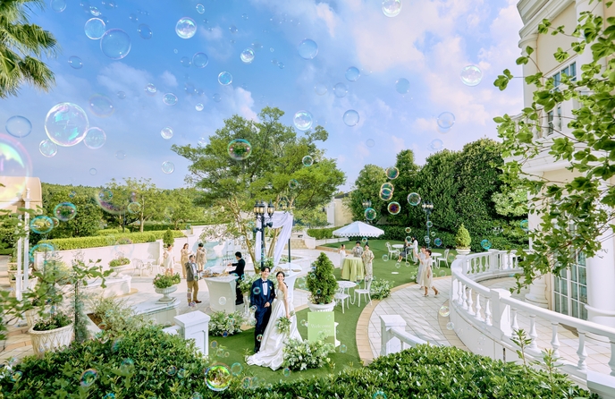 アートグレイス ウエディングコースト 東京ベイ 【サンタモニカ】緑と光溢れる白亜の一軒家画像 1