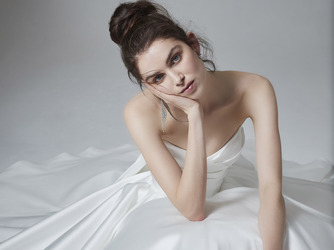 セントグレース大聖堂 衣裳1画像 1-2