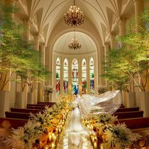 セントグレースヴィラ チャペル(木の陰影がゆらめき花嫁が美しく輝ける場所)画像 2-3