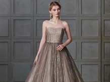 パラシオ・デ・ビアナ ベル・カーサ 衣裳2画像 1-4