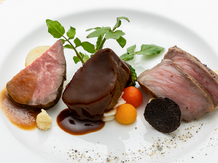 パラシオ・デ・ビアナ ベル・カーサ 料理・ケーキ画像 1-4