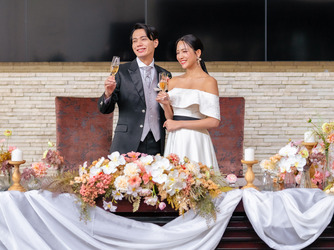 パラシオ・デ・ビアナ ベル・カーサ 【カサレス】落ち着きのあるモダンな空間画像 2-3