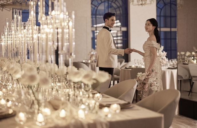 セント・ラファエロチャペル御堂筋 2つの会場どちらも煌めく階段と階段が人気画像 1