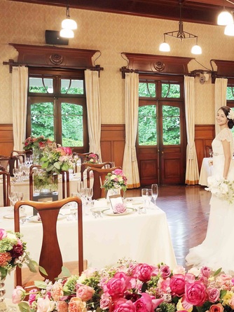 国指定重要文化財 旧松本邸(THE INDUSTRY CLUB OF WEST JAPAN) 庭園が見えるバンケット画像 1-1