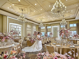 ラ・セーヌブランシュ チャペル(緑と白のコントラストが輝く大型チャペル!)画像 2-3