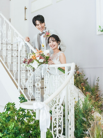 ラ・セーヌブランシュ 【ルミエール】会場一体型のラウンジ画像 2-2